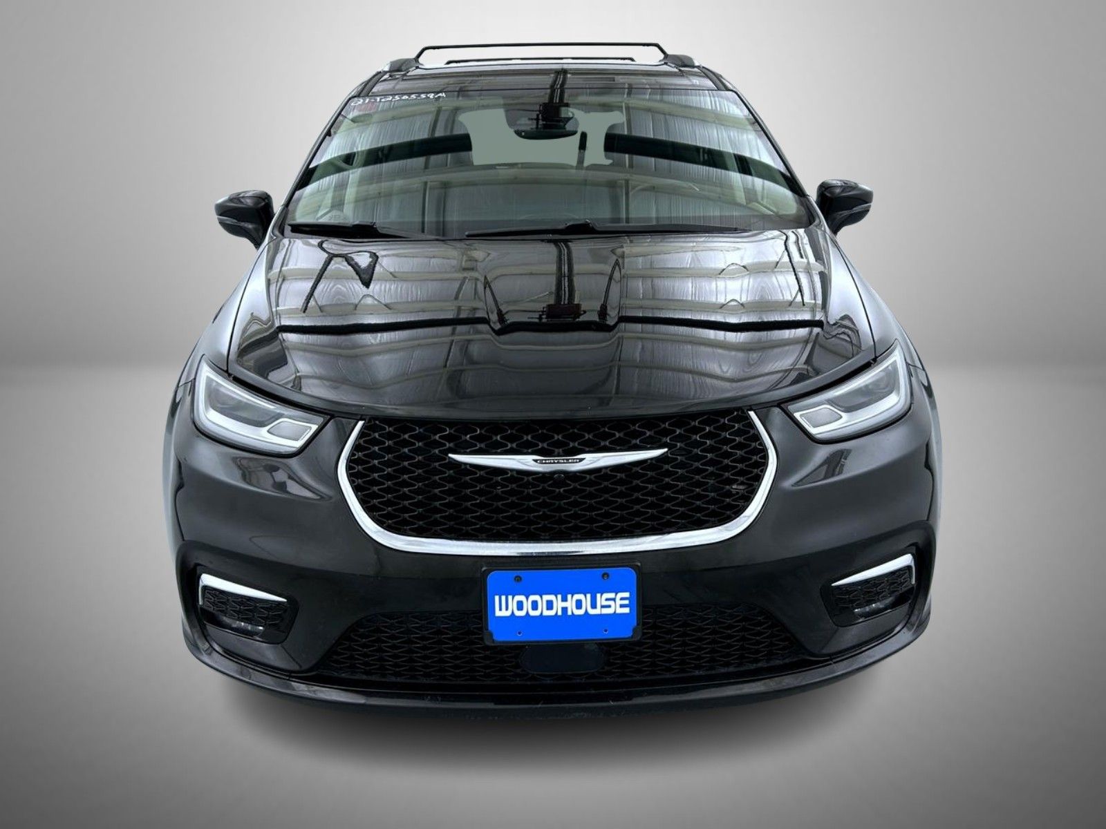 2021 Chrysler Pacifica Touring L photo 2