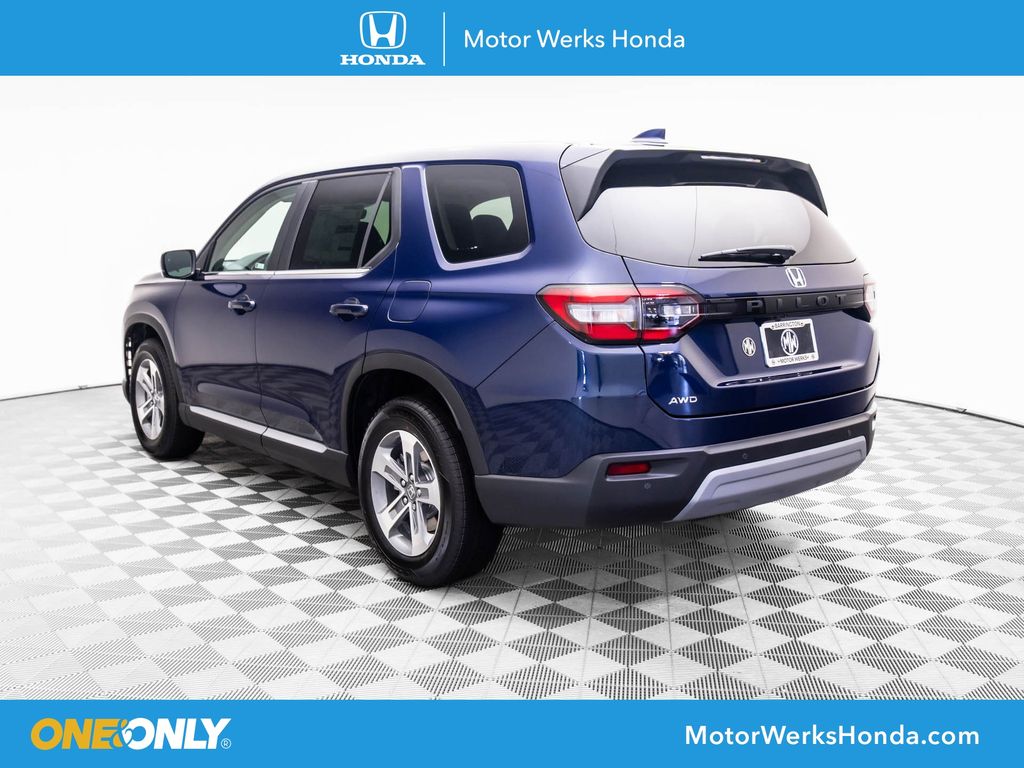 2025 Honda Pilot EX-L photo 3
