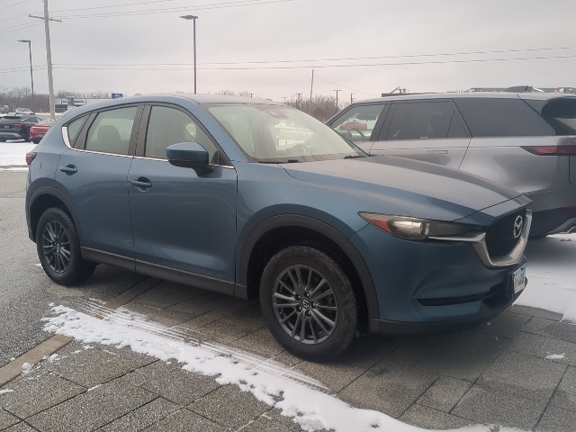 2019 Mazda CX-5 Sport's photo