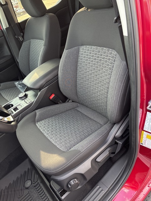 2025 Ford Ranger XLT photo 16