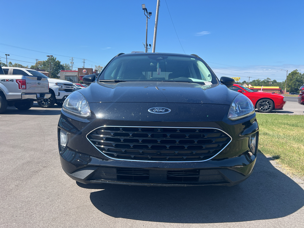 2022 Ford Escape SEL photo 2