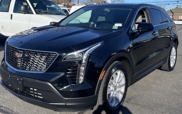 2023 Cadillac XT4 Luxury's photo