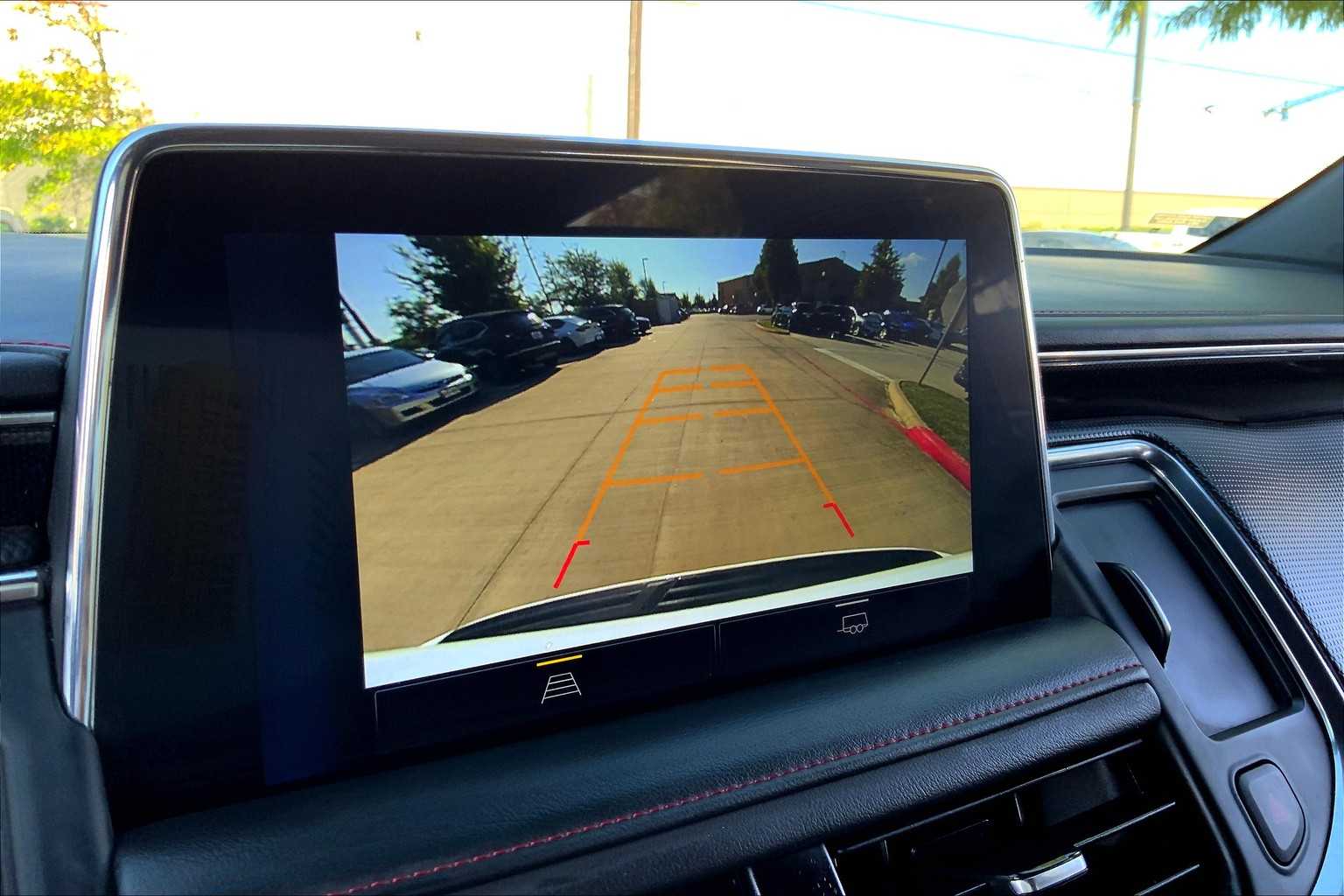 2023 Chevrolet Suburban RST photo 26