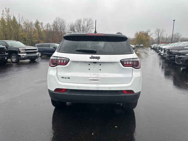 2026 Jeep Compass Limited Altitude photo 4