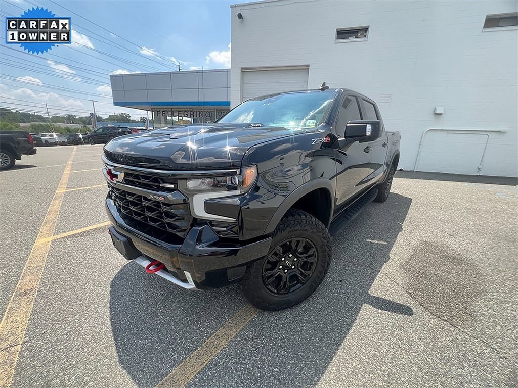 2023 Chevrolet Silverado 1500 ZR2 photo 2
