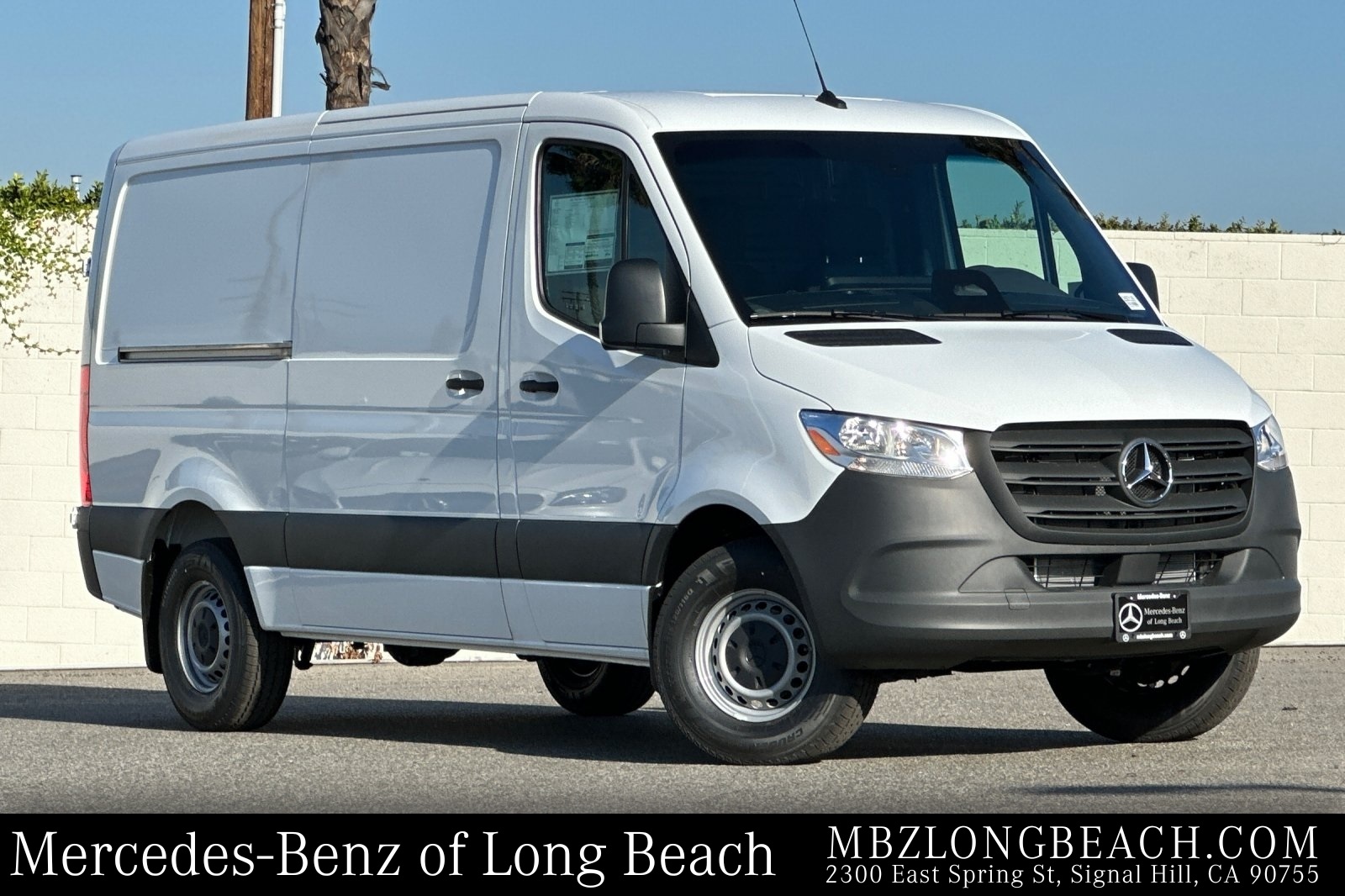 2026 Mercedes-Benz Sprinter Cargo Van Base's photo