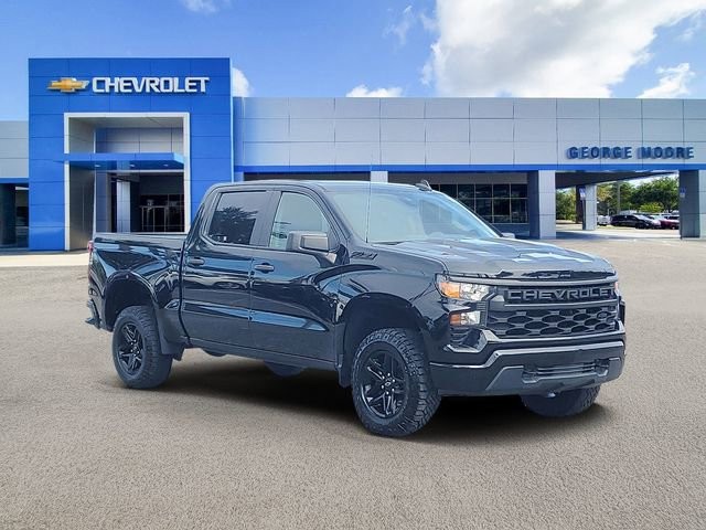 2022 Chevrolet Silverado 1500 Custom Trail Boss