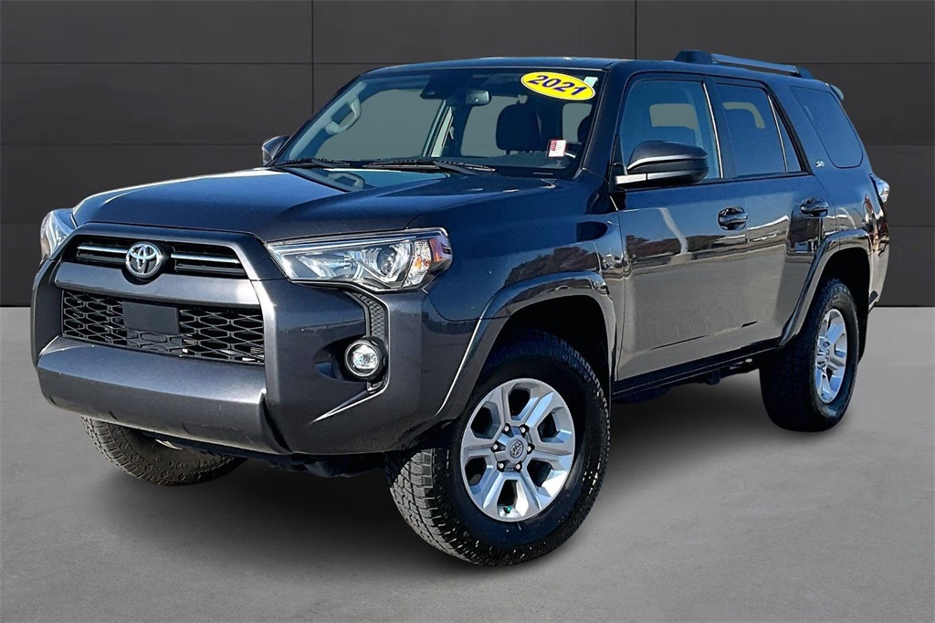 2021 Toyota 4Runner SR5's photo