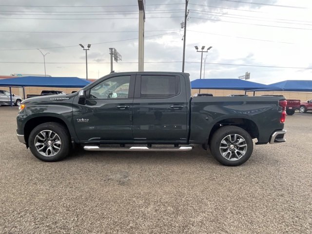 2026 Chevrolet Silverado 1500 LT photo 2