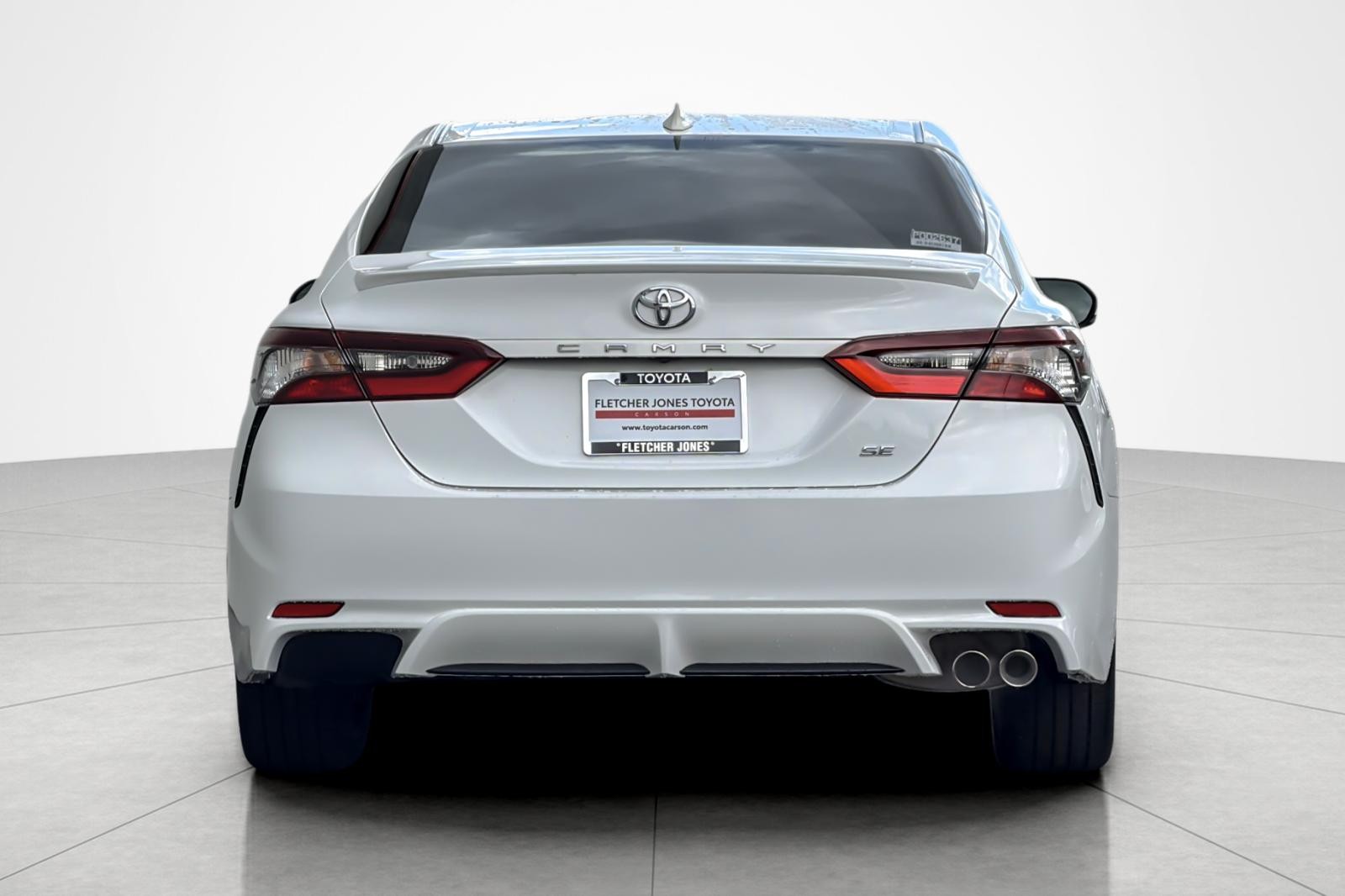 2024 Toyota Camry SE photo 4
