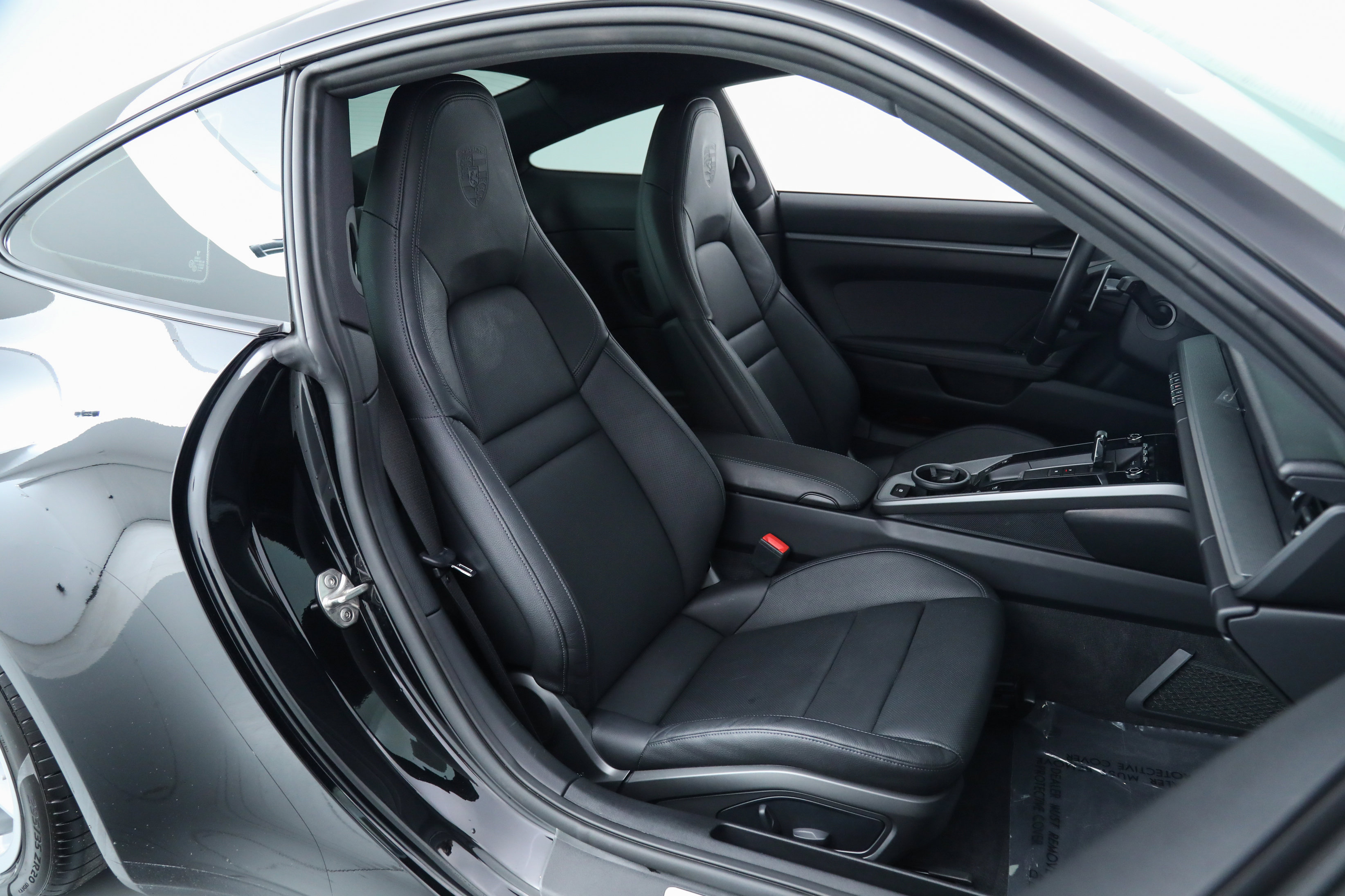 2022 Porsche 911 4 photo 16