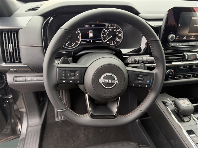 2025 Nissan Pathfinder Rock Creek photo 10