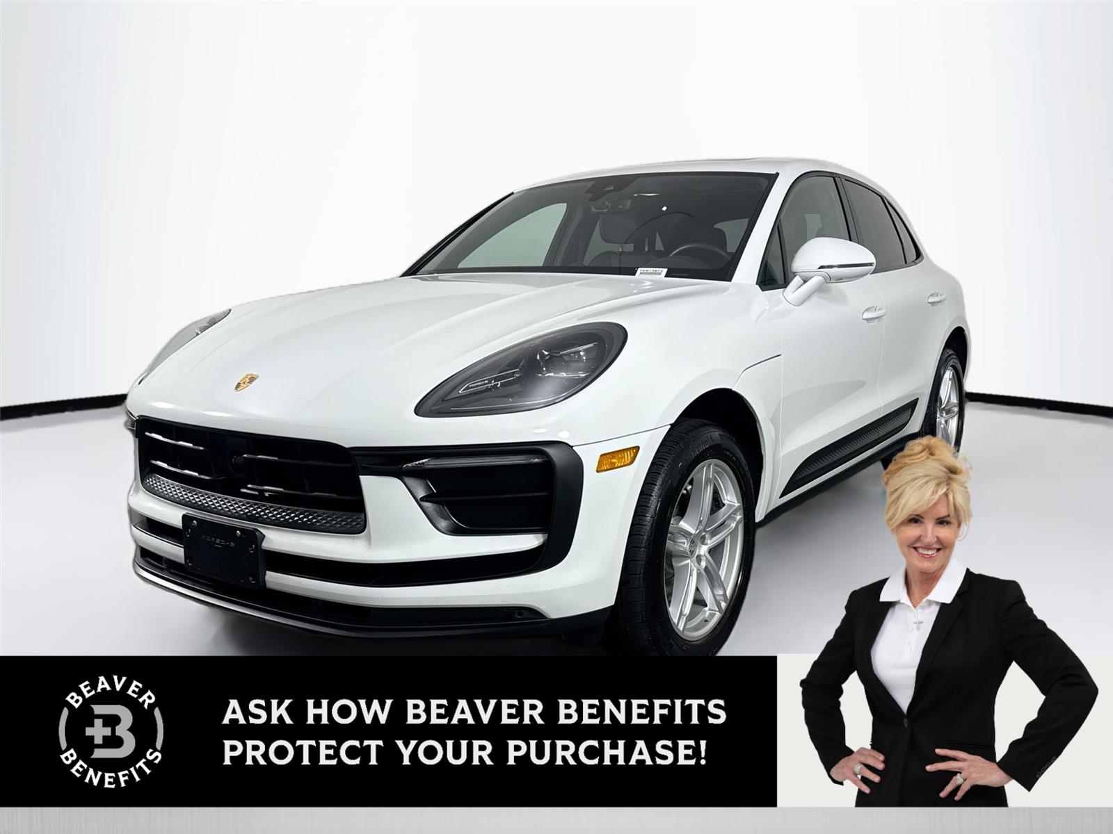 2024 Porsche Macan T's photo