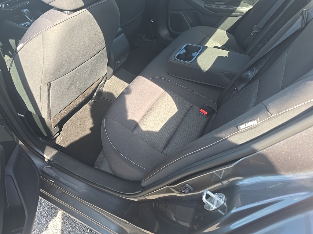 2022 Nissan Altima 2.5 SV photo 9