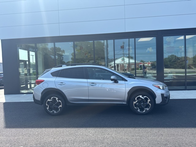 2023 Subaru Crosstrek Limited photo 2