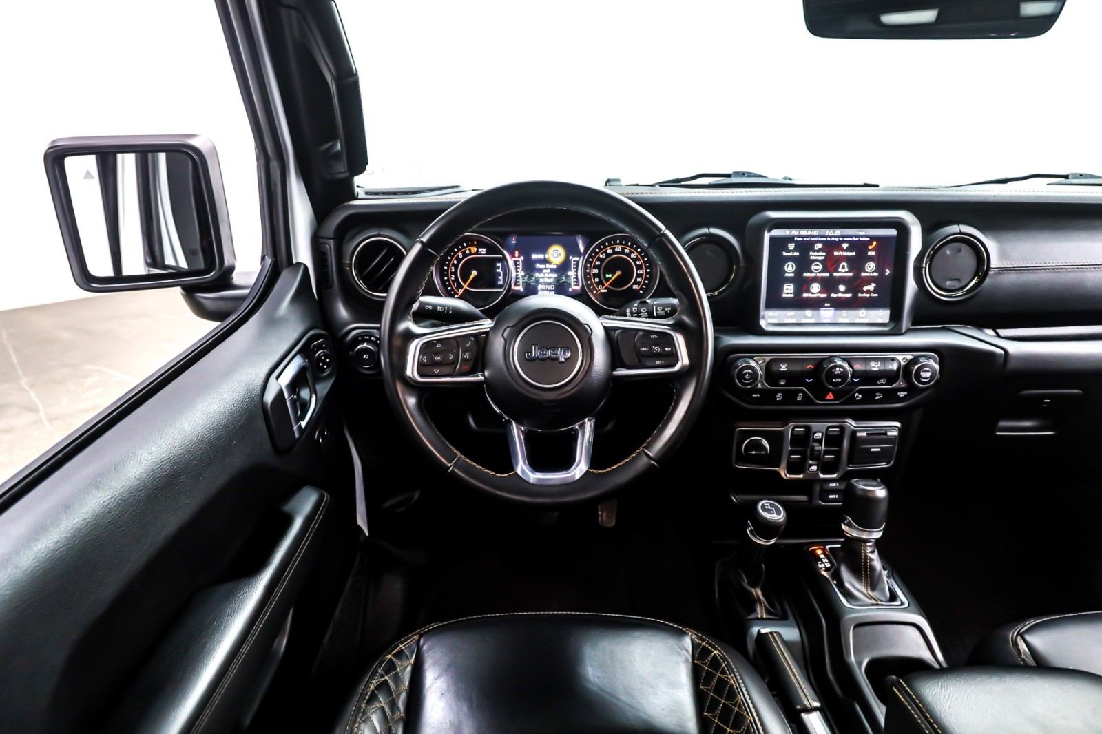 2021 Jeep Wrangler Unlimited Sahara High Altitude photo 4