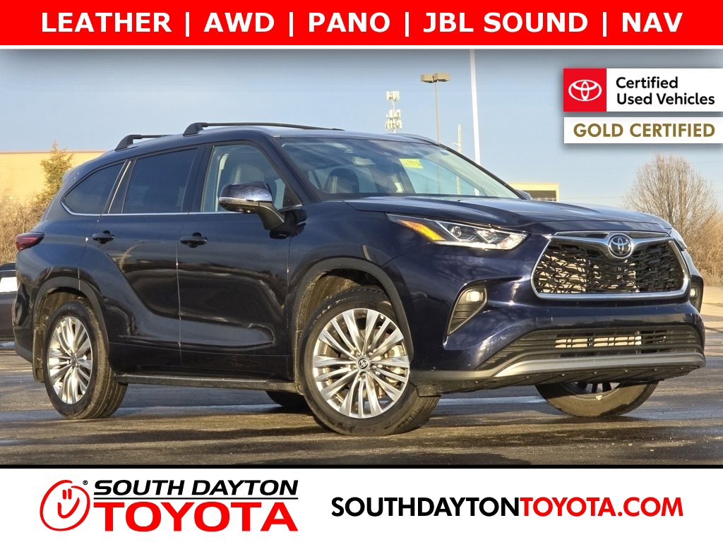 2025 Toyota Highlander Platinum's photo