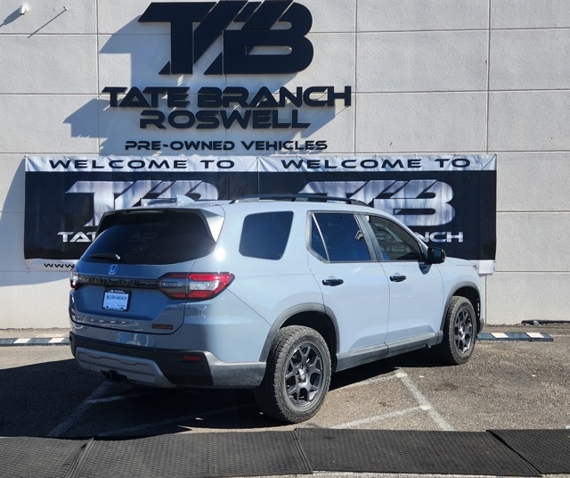 2025 Honda Pilot TrailSport photo 4