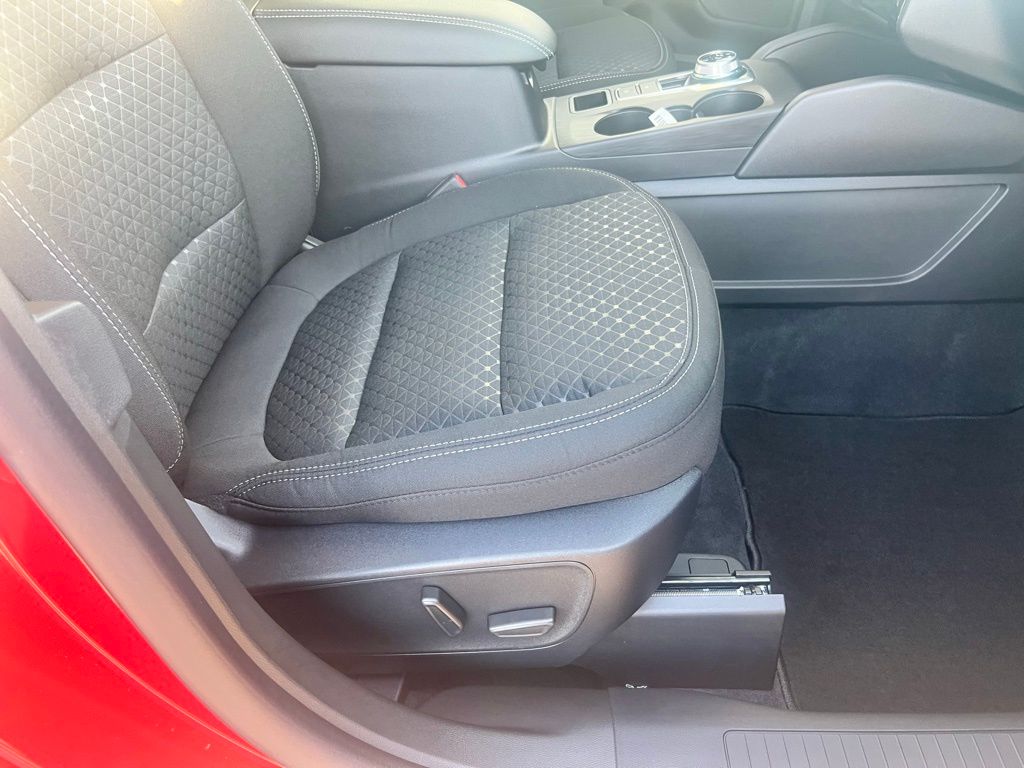2026 Ford Escape Active photo 27