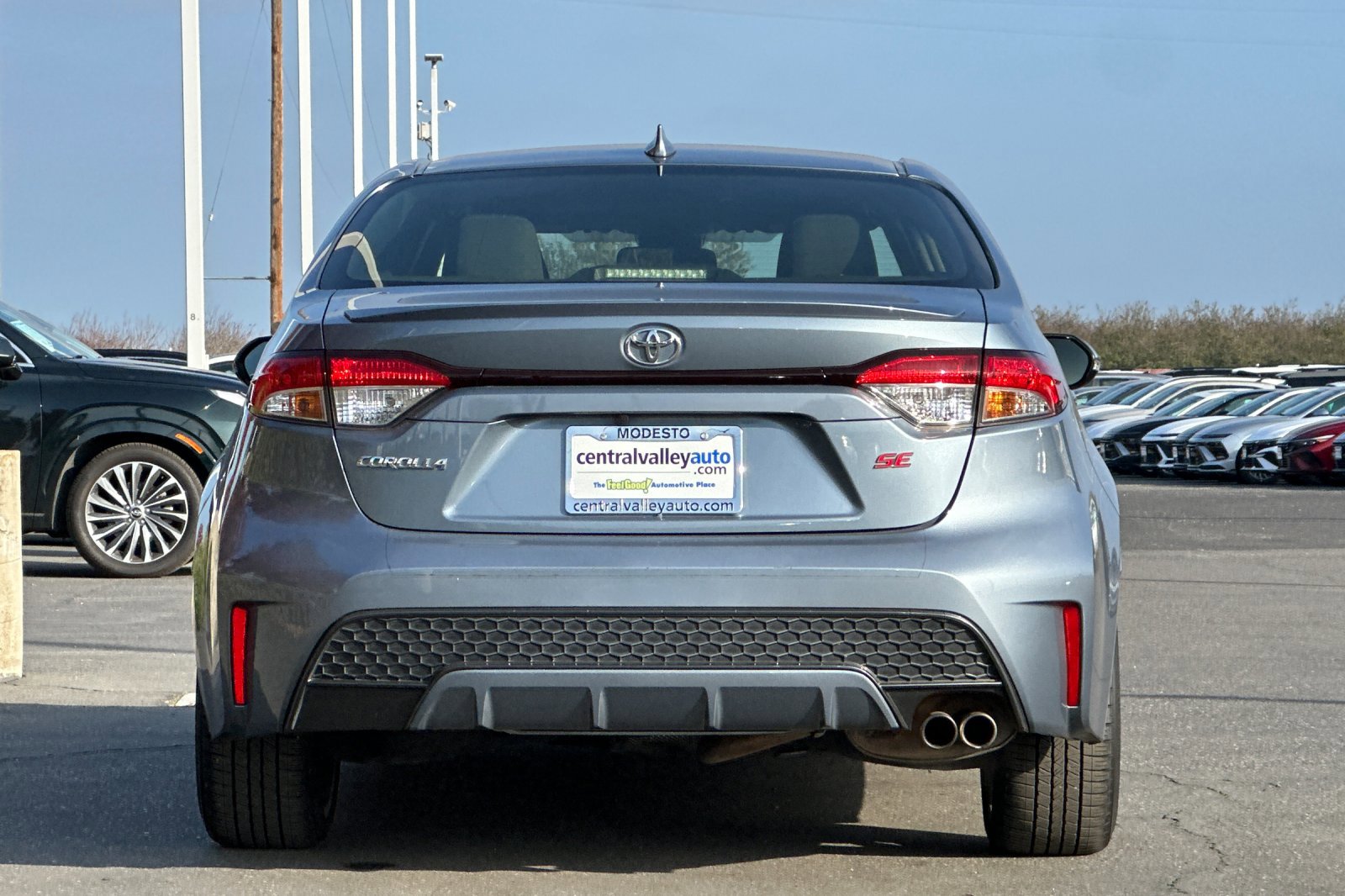 2021 Toyota Corolla SE photo 4