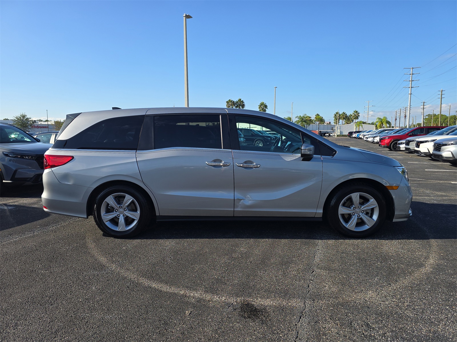 2019 Honda Odyssey EX-L photo 2