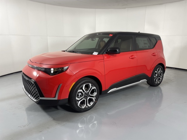 2025 Kia Soul EX photo 3