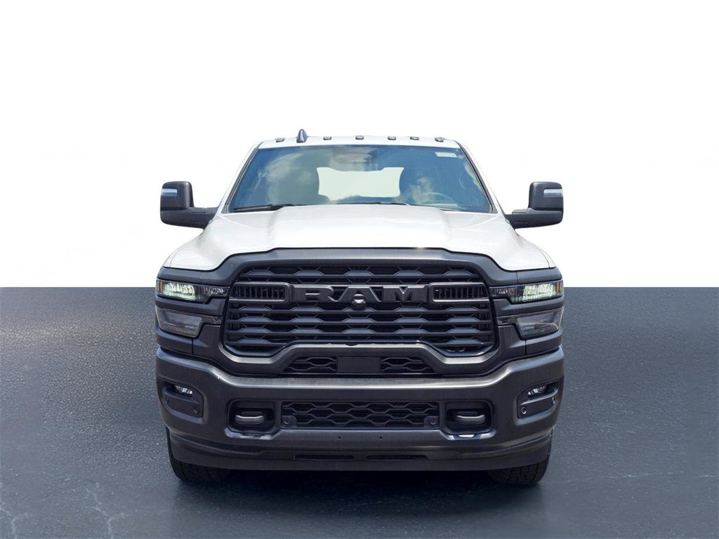 2025 Ram 2500 Tradesman photo 2