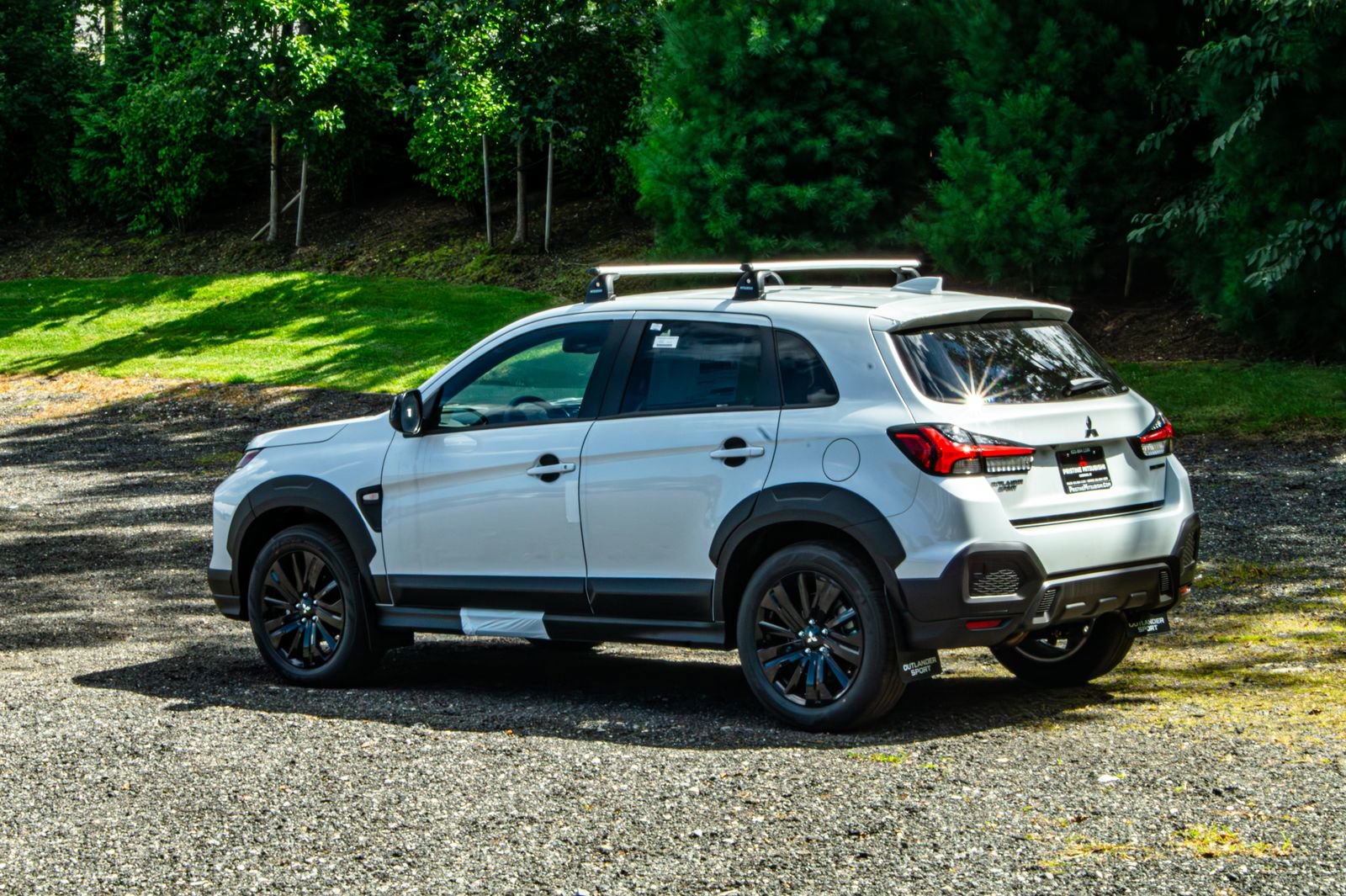 2025 Mitsubishi Outlander Sport ES SE LE photo 4