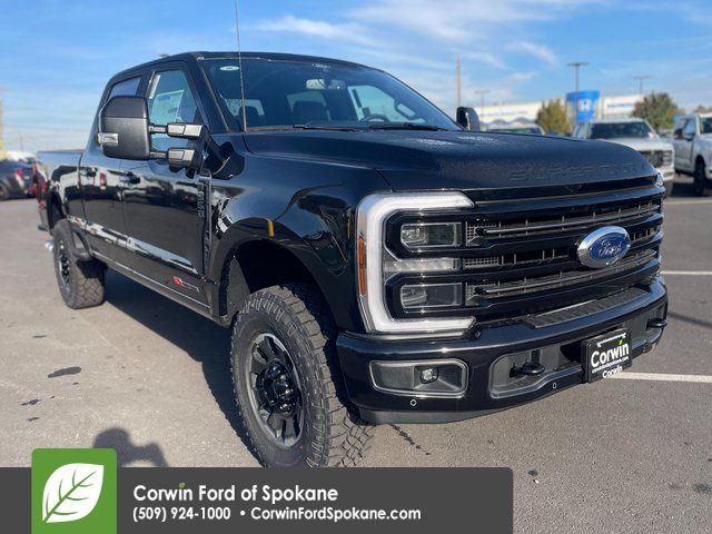 2026 Ford F-350 Super Duty Platinum's photo