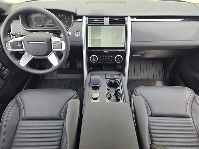 2025 Land Rover Discovery S photo 18