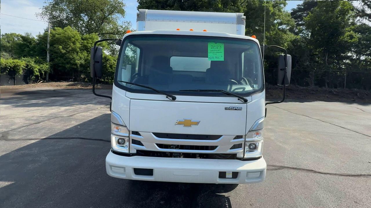 2023 Chevrolet Silverado 4500HD photo 3