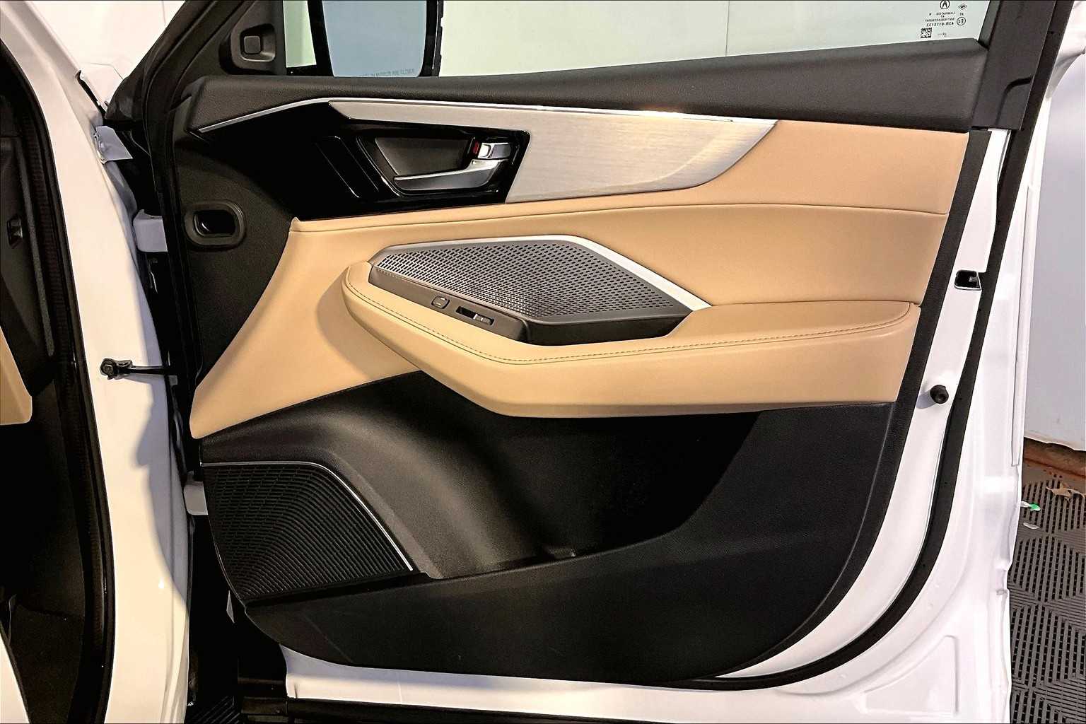 2023 Acura MDX SH-AWD photo 20
