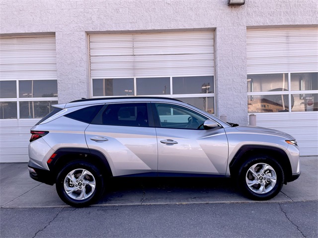 2024 Hyundai Tucson SEL photo 2