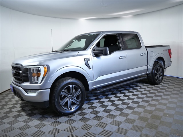 2023 Ford F-150 XLT photo 5