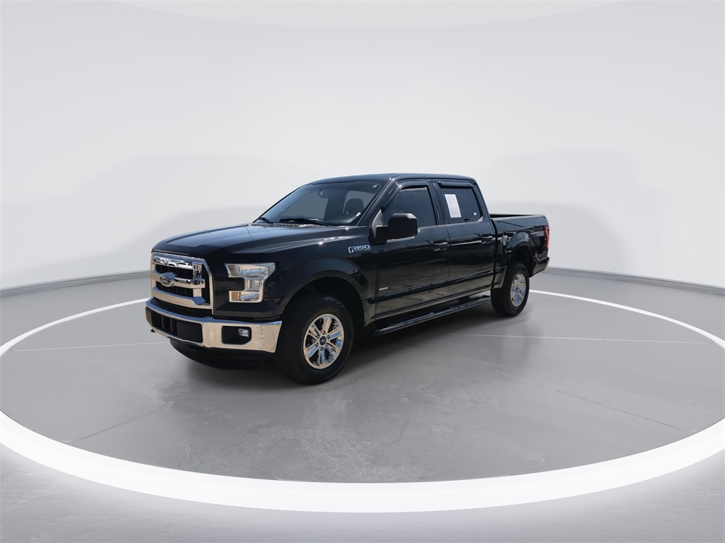 2015 Ford F-150 XLT photo 4