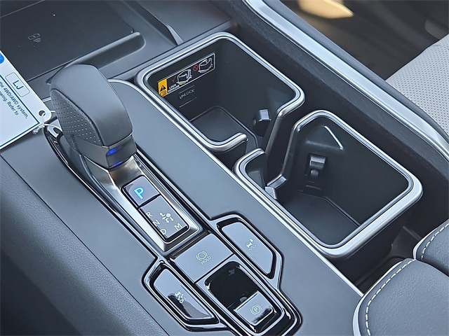 2025 Lexus TX 500h F SPORT Performance Premium photo 17