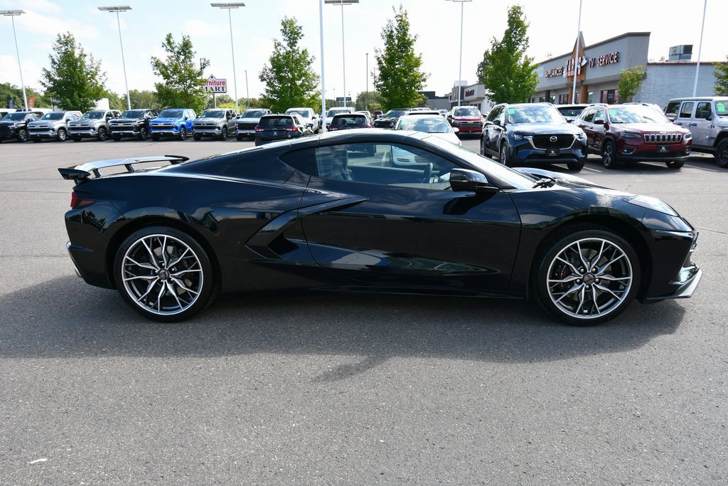 2026 Chevrolet Corvette Stingray 2LT photo 10