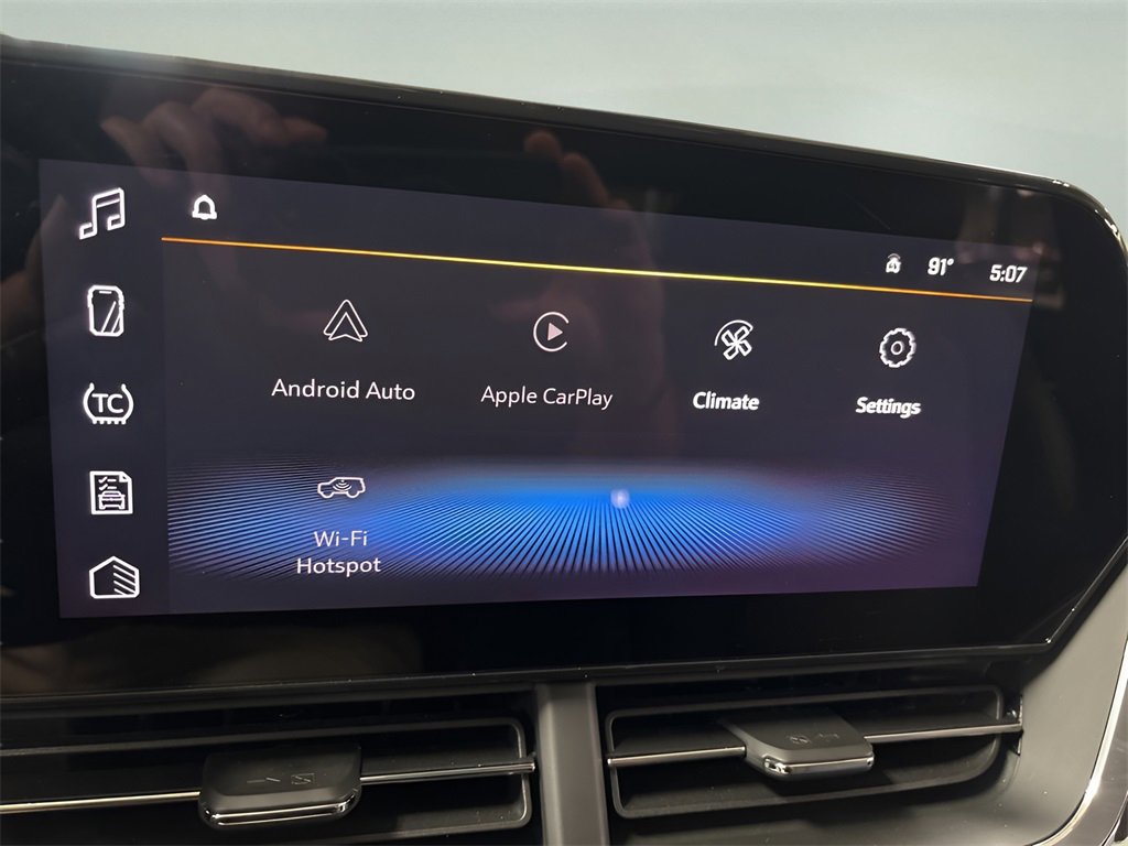 2024 Chevrolet Trax LT photo 11