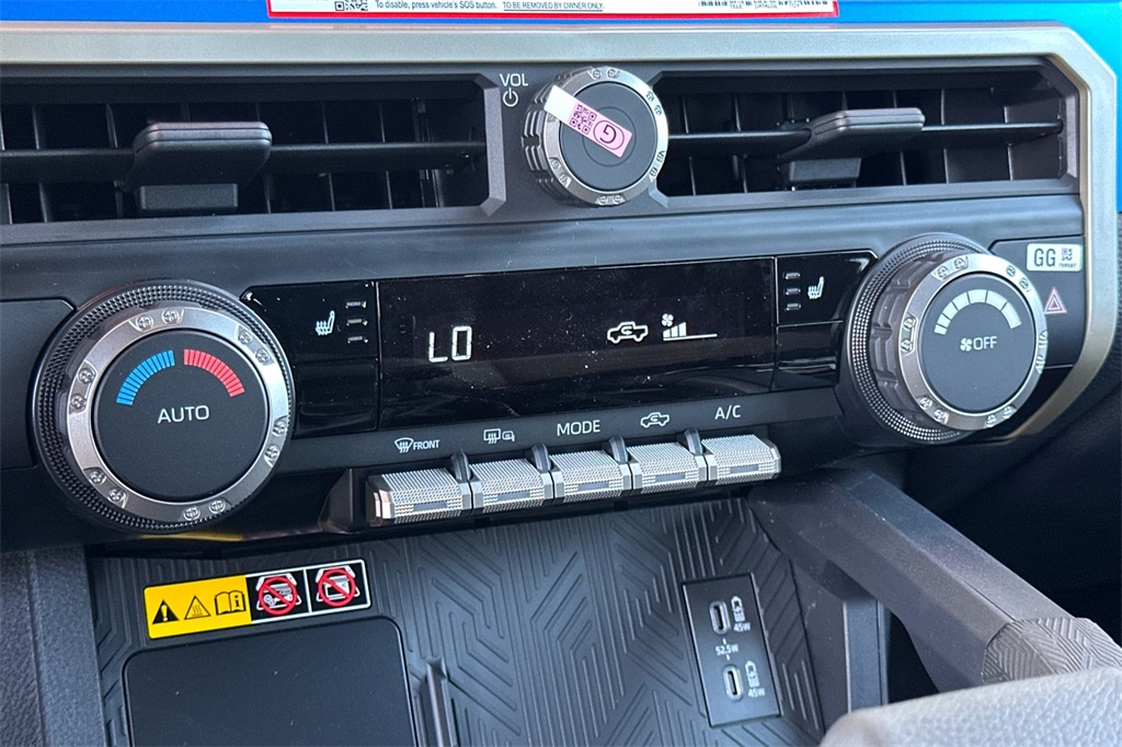 2025 Toyota Tacoma TRD Sport 4x4 Double Cab photo 19