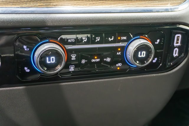 2024 Chevrolet Silverado 1500 LT photo 20