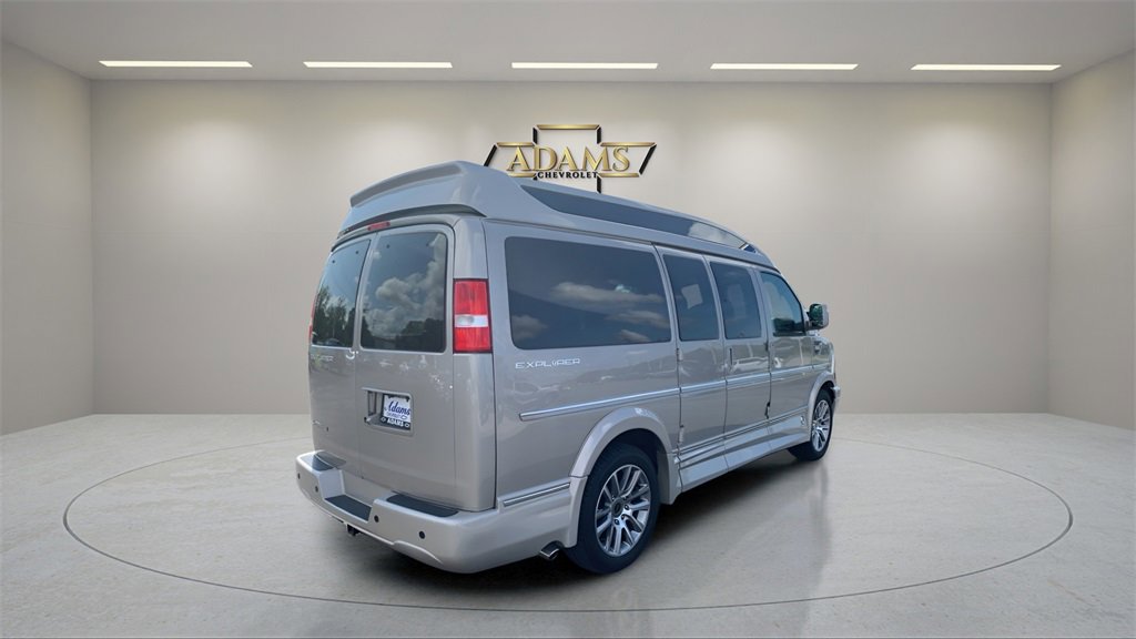 2021 Chevrolet Express Cargo Van 2500 photo 6
