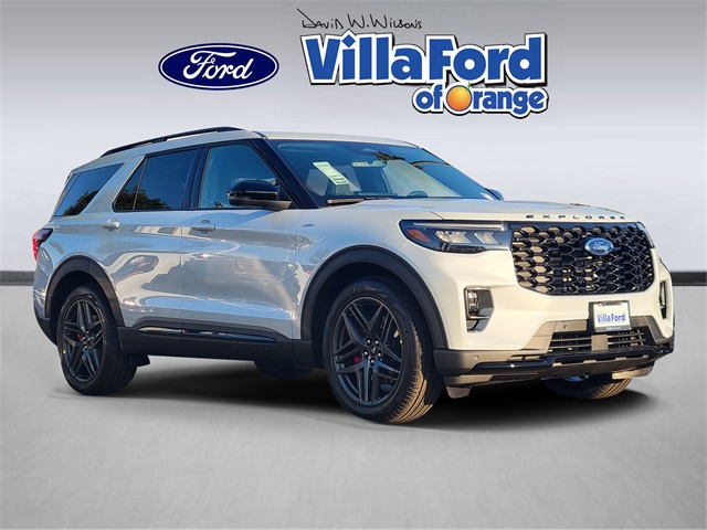 2026 Ford Explorer ST-LINE's photo