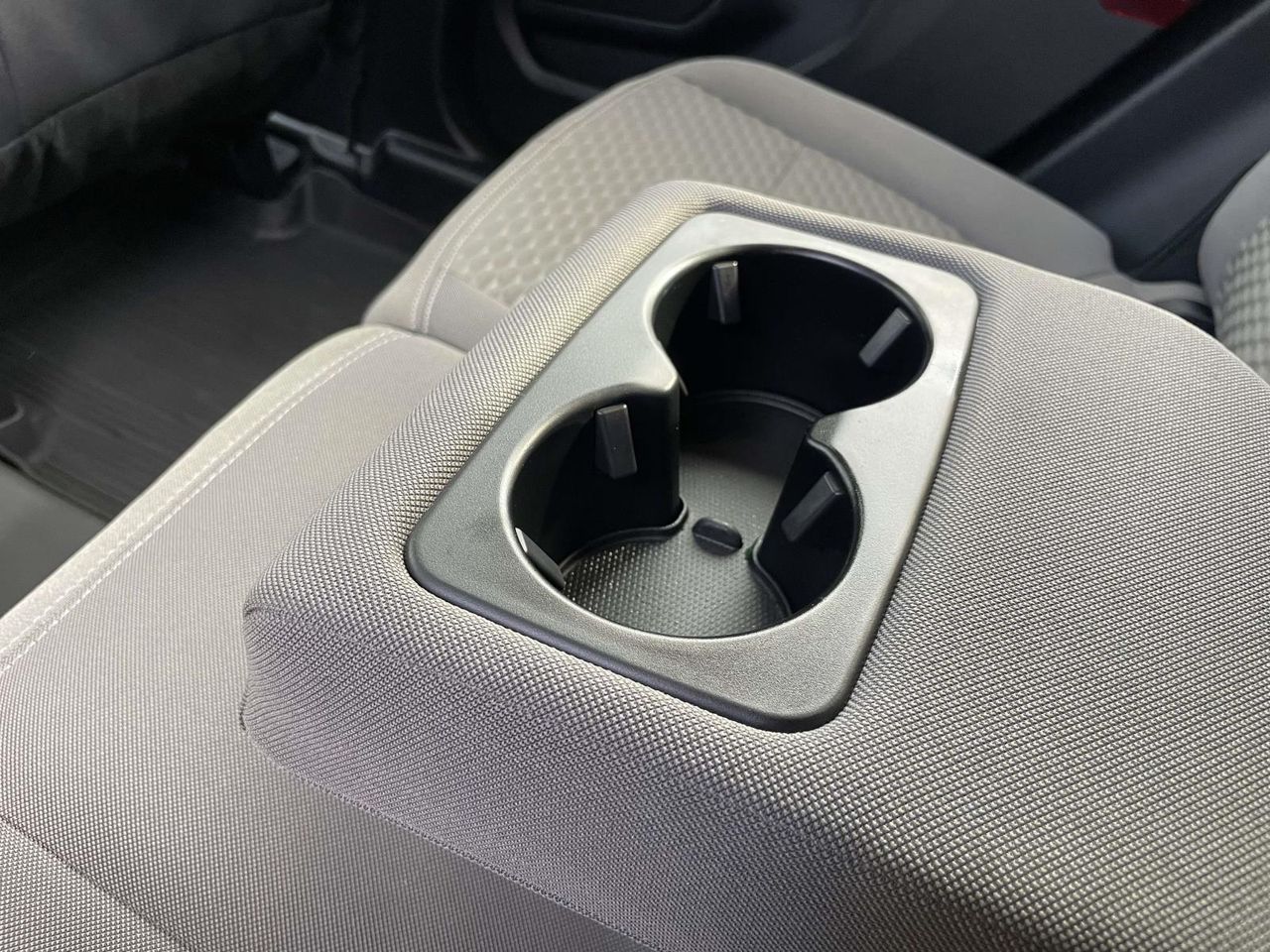 2020 Ford Escape SE photo 11