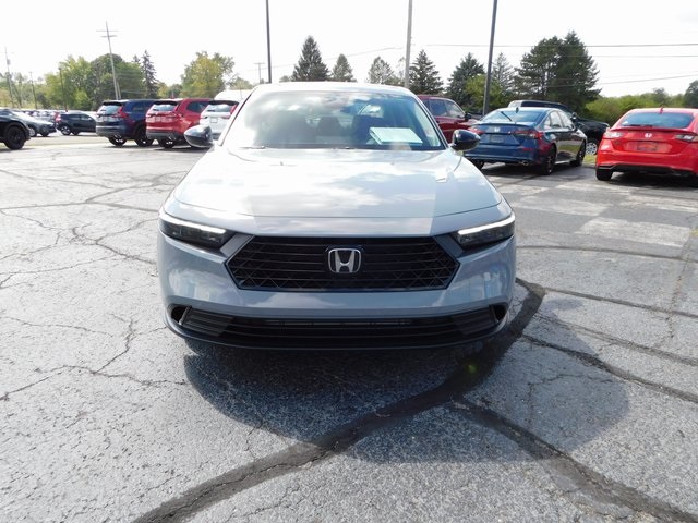 2025 Honda Accord SE photo 8