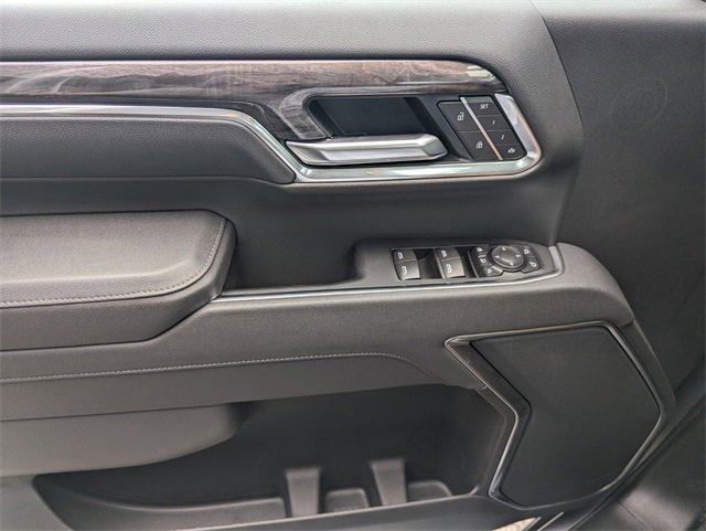 2026 Chevrolet Silverado 2500HD LTZ photo 10