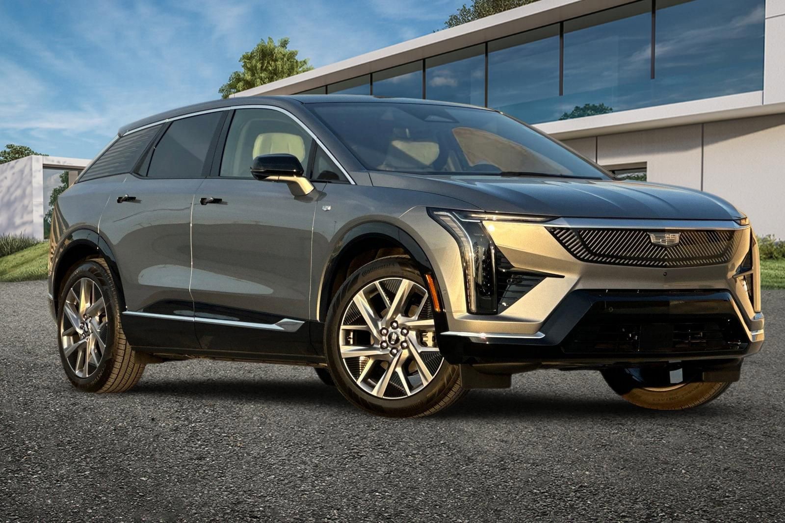 2026 Cadillac OPTIQ Luxury's photo