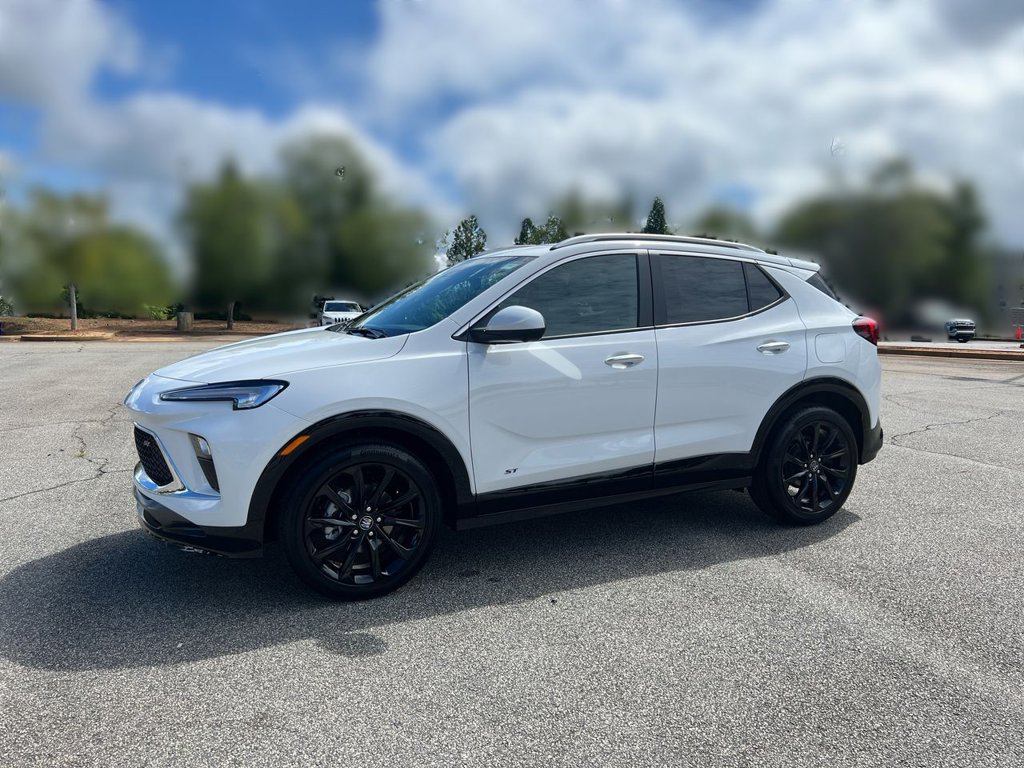 2026 Buick Encore GX Sport Touring's photo