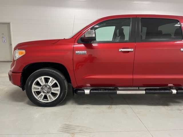 2014 Toyota Tundra Platinum CrewMax photo 3