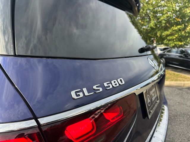 2026 Mercedes Benz GLS 580 4MATIC photo 10