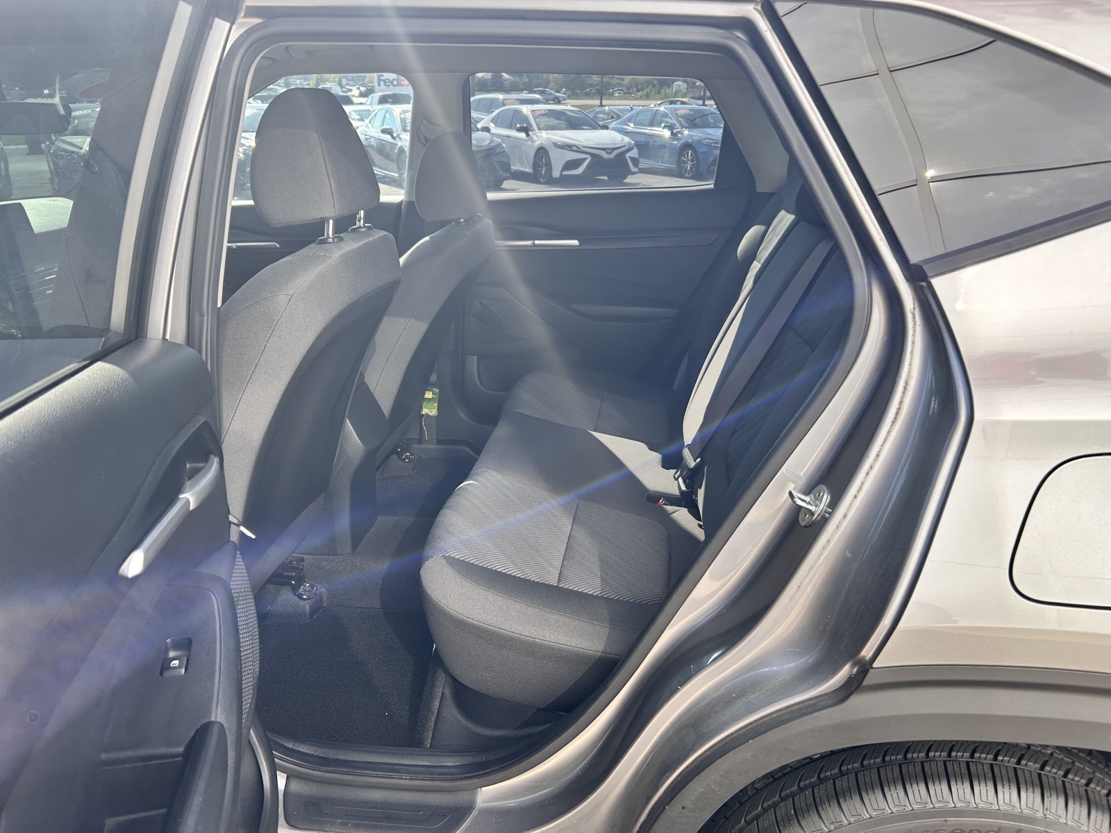2021 Kia Seltos LX photo 11
